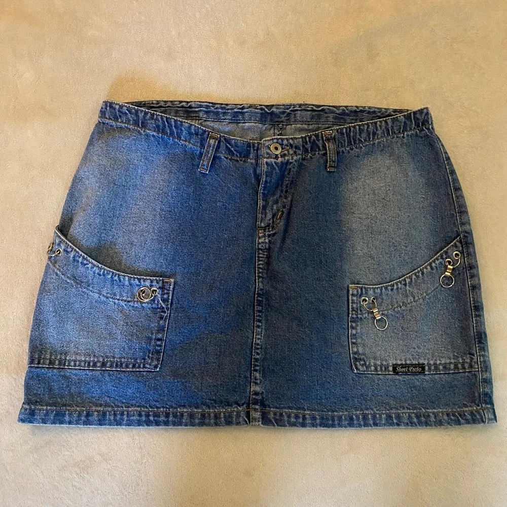 Vintage denim high waisted skirt!